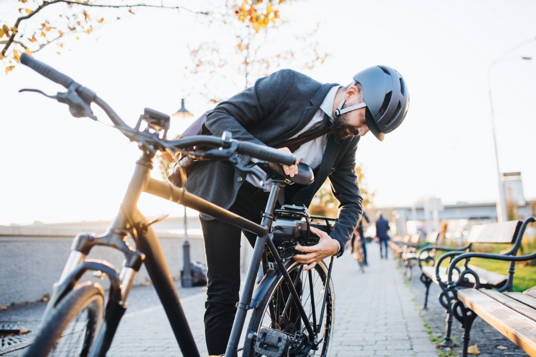 You are currently viewing How Do I Revive My Electric Bike Battery  : The Ultimate Guide